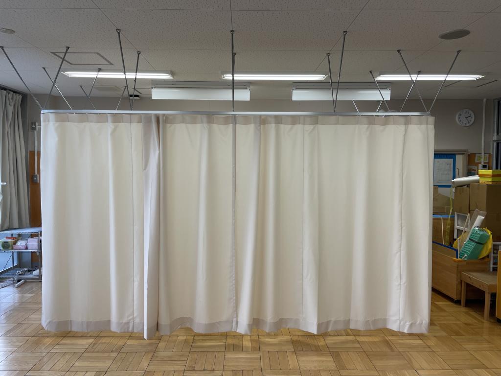 間仕切り