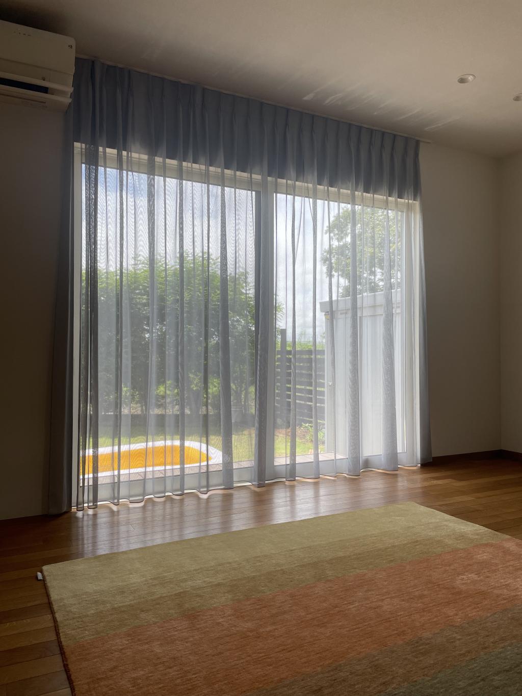 クリエーションバウマン 遮熱カーテン